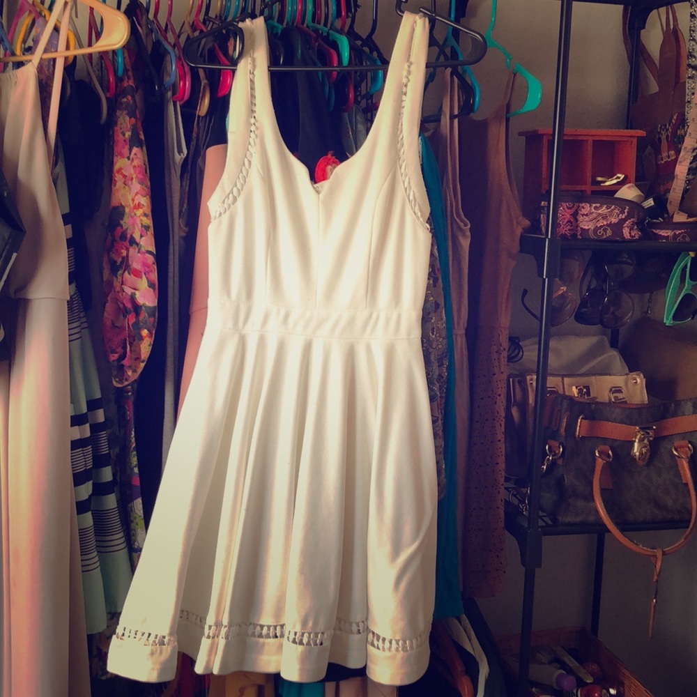 White Emmelee dress